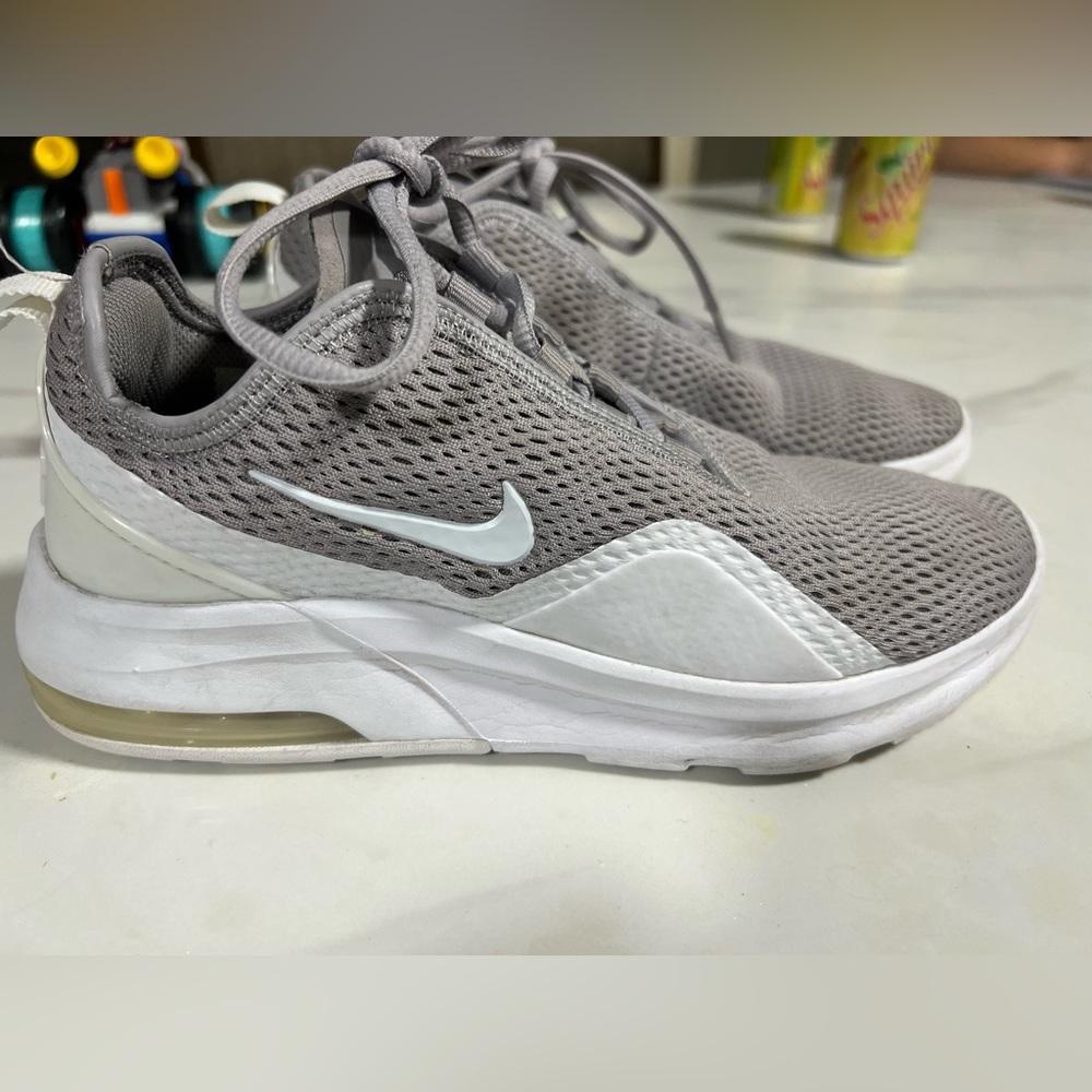 Nike 270 Air max shoes